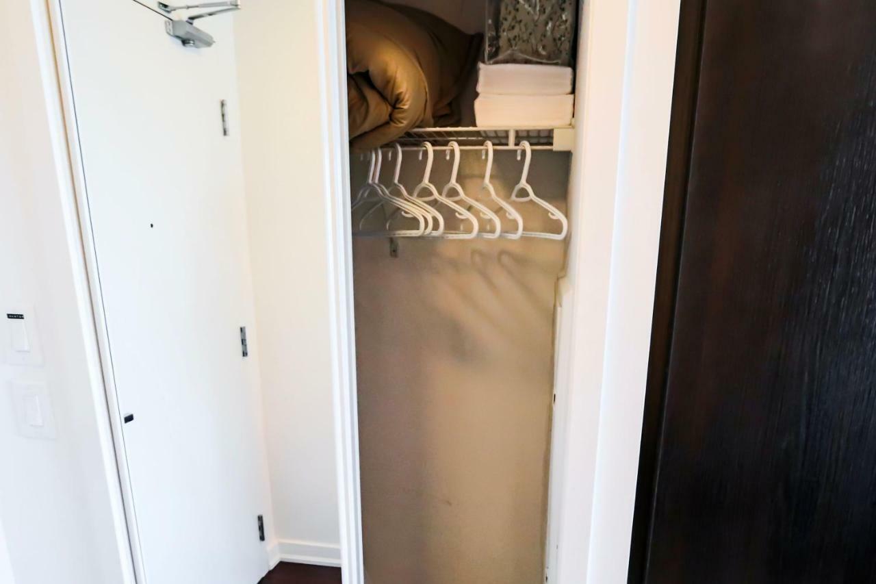 Micasa Suites - Modern Executive Condo Toronto Luaran gambar