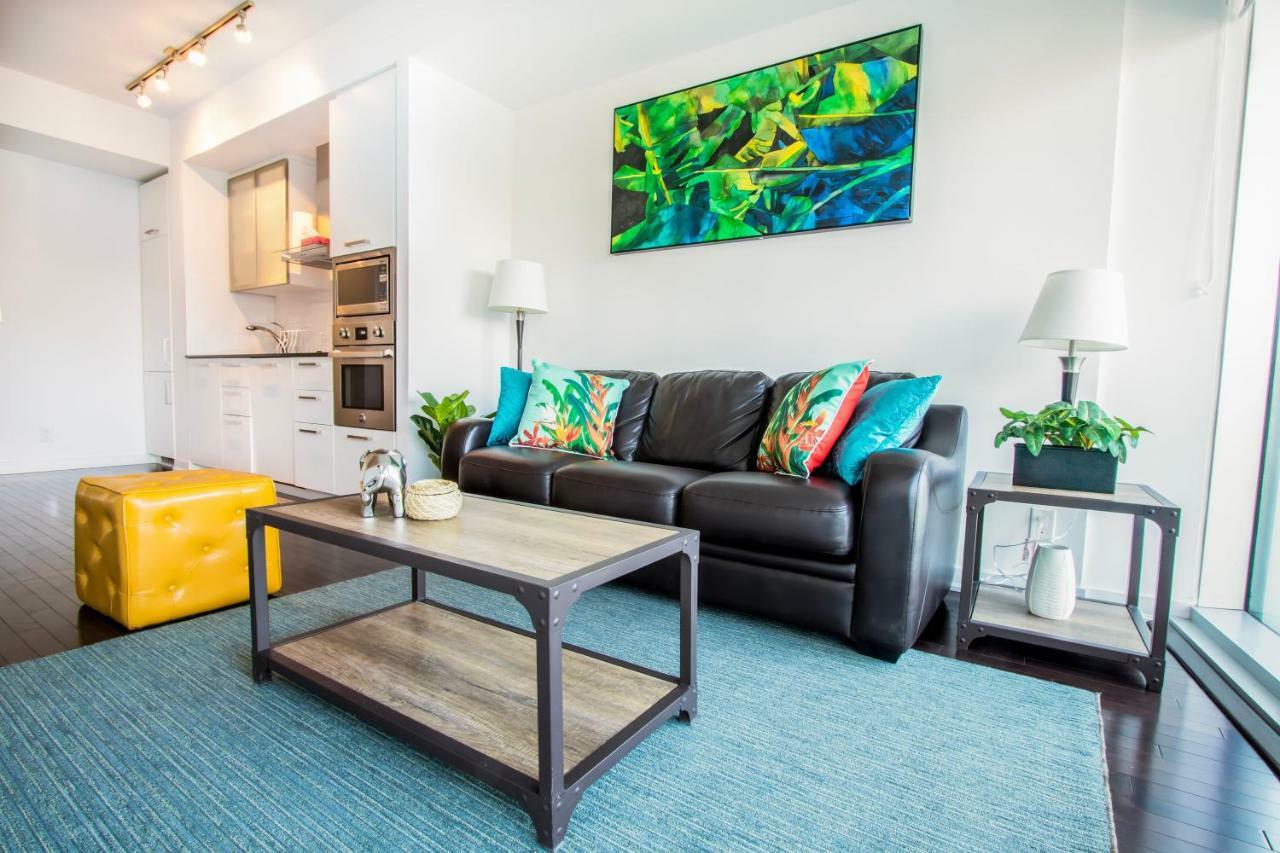 Micasa Suites - Modern Executive Condo Toronto Luaran gambar